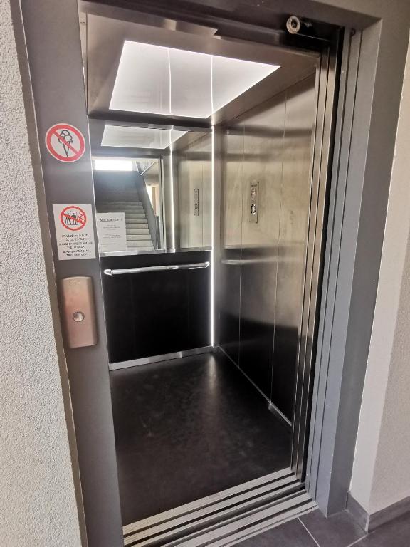 Fotografia z galérie ubytovania Vízpart Hullám Apartman v destinácii Balatonlelle