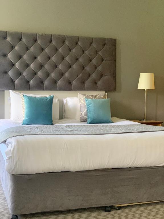 The Angel Hotel - Resim 9