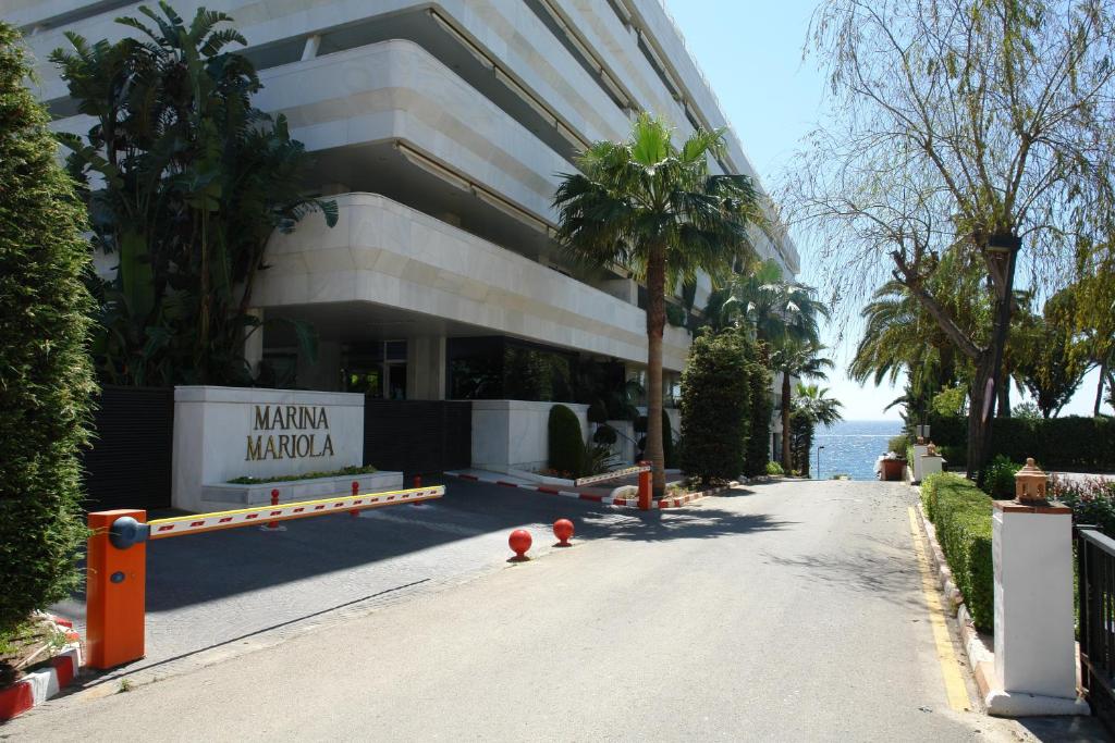 Budova, v ktorej sa apartmán nachádza