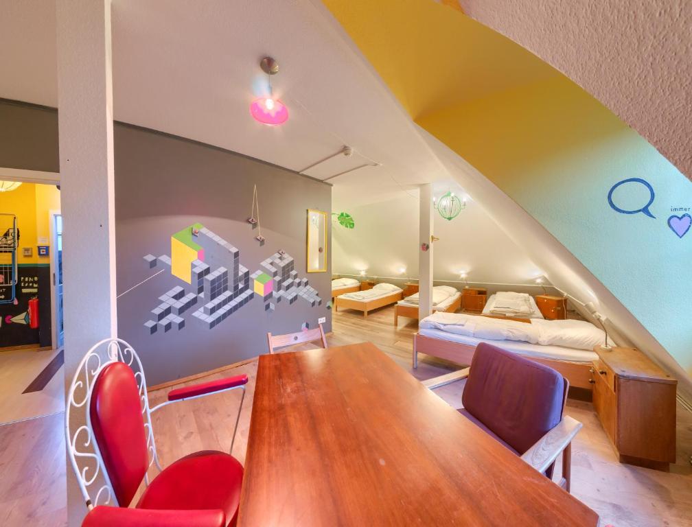 Area soggiorno di Labyrinth Hostel Weimar