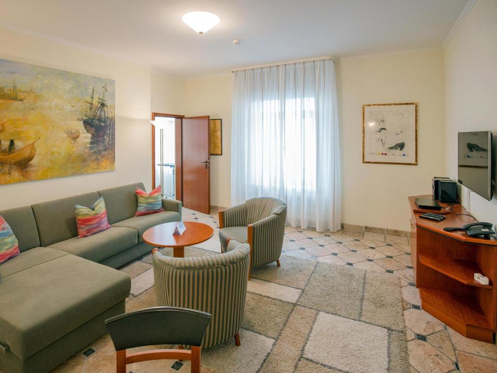 Χώρος καθιστικού στο Strandvillen Binz - Ferienwohnung mit Meerblick und 1 Schlafzimmer SV-705