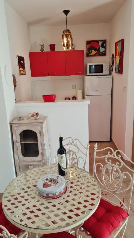 Kuchyň nebo kuchyňský kout v ubytování Vacation Home Licinius