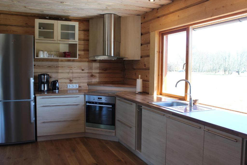 Kuchyň nebo kuchyňský kout v ubytování Rootsimaa Holiday House