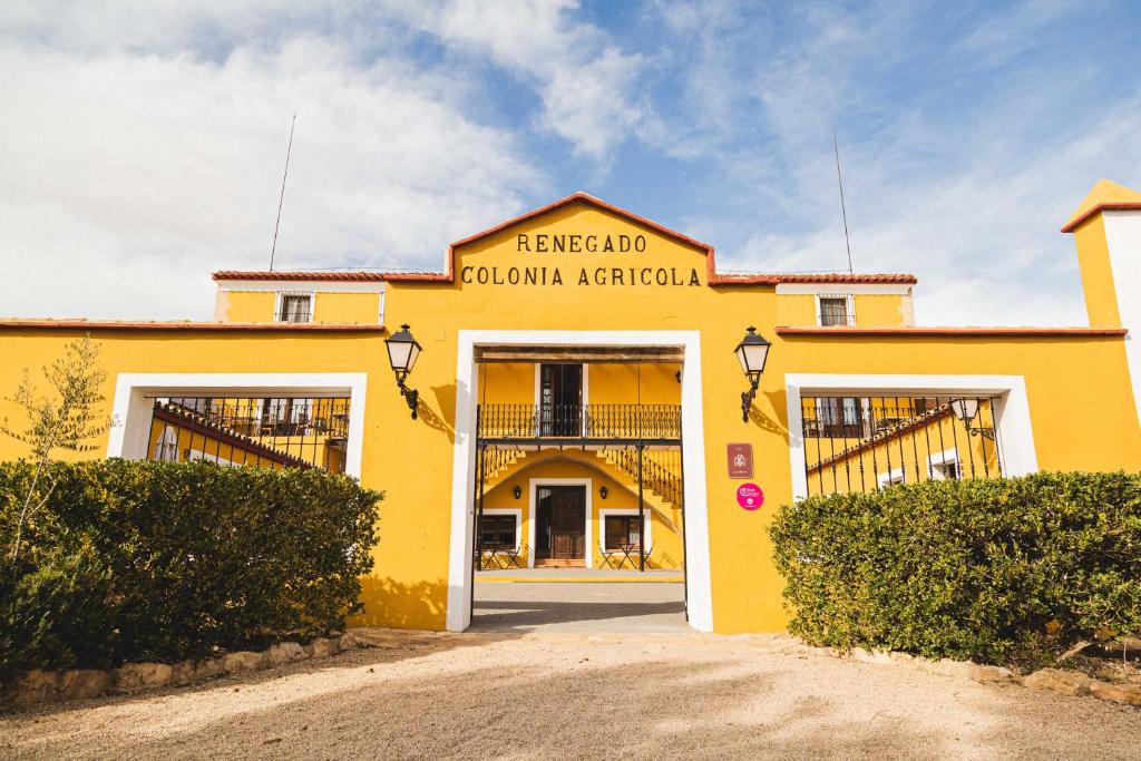 Hotel rural Entreviñas, Caudete de las Fuentes – Precios ...