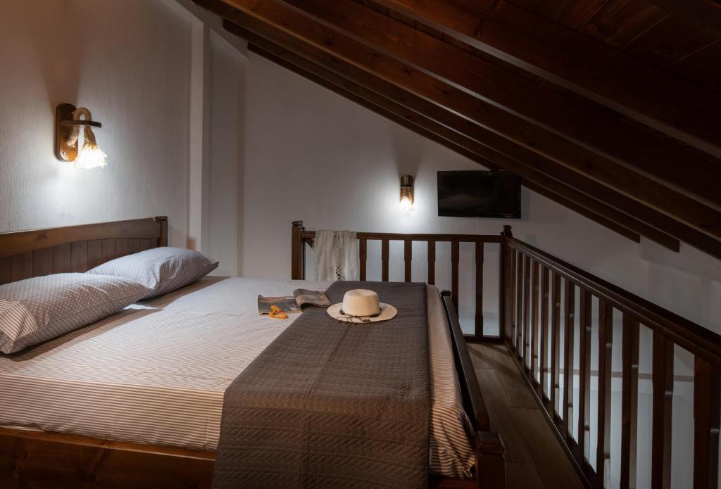 A bed or beds in a room at Bosporus Apartments