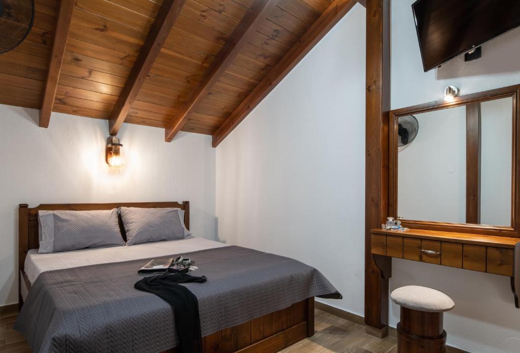 A bed or beds in a room at Bosporus Apartments