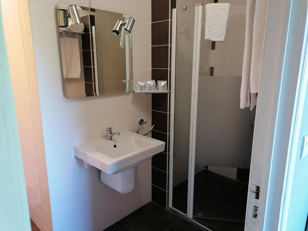 Koupelna v ubytování Hotel Prins van Oranje