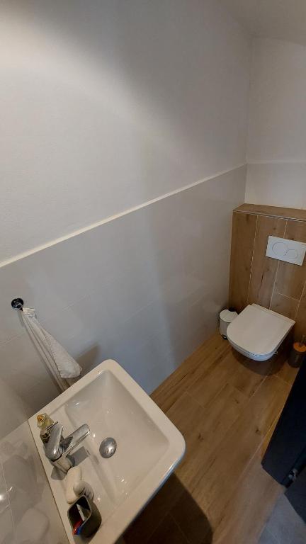 Koupelna v ubytování Apartmány Jura