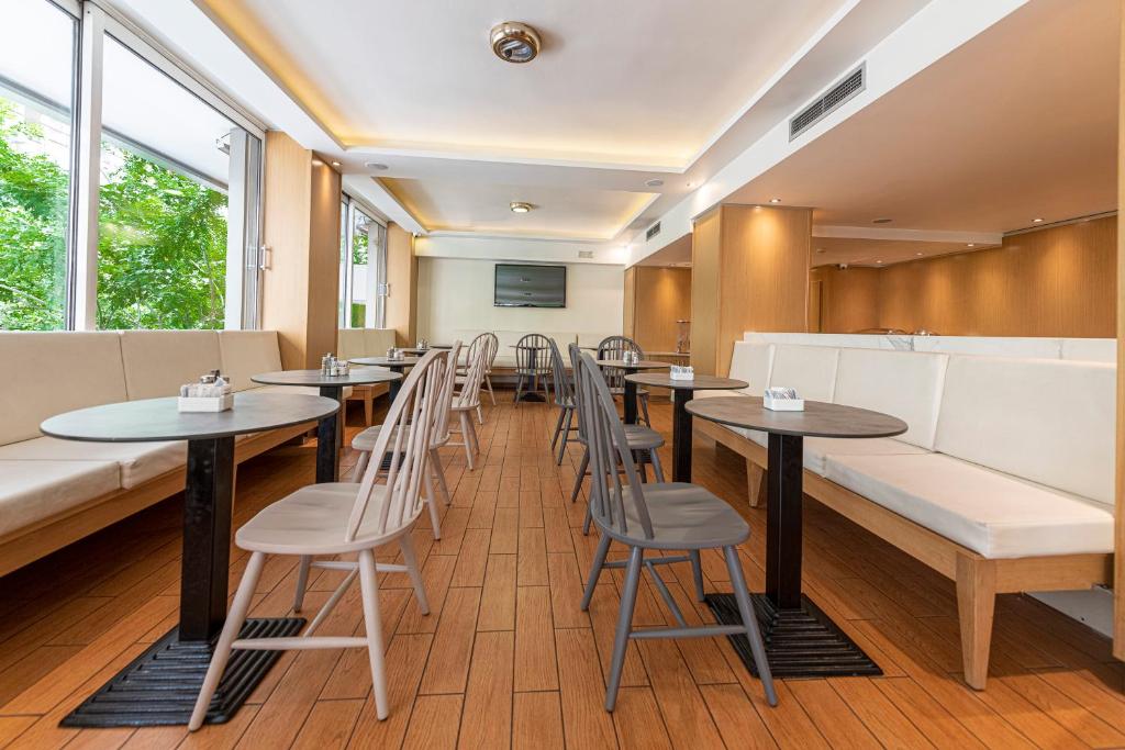 Parnon Hotel - Resim 10