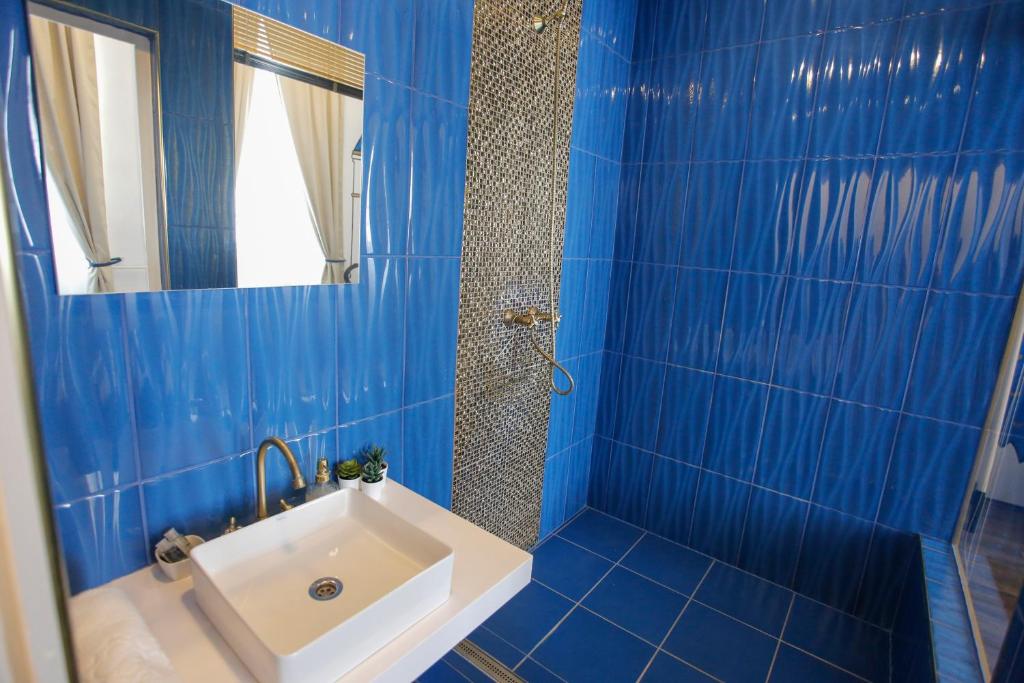 Uránia Apartmanház - Resim 12
