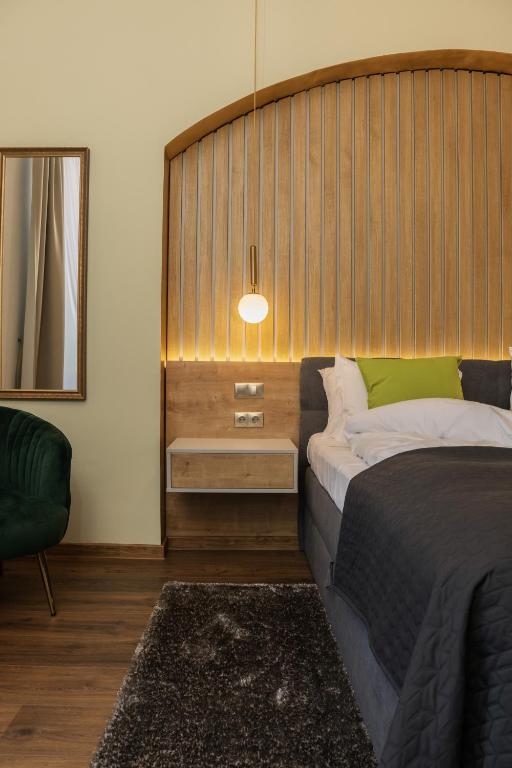 Haller Boutique - Resim 42