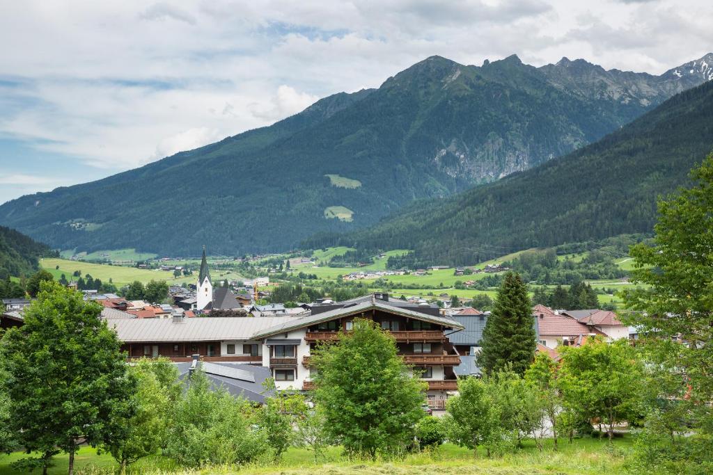 Výhľad na hory alebo výhľad na hory priamo z apartmánu