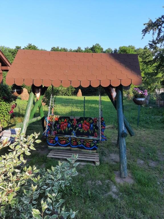 Casa Bunicilor - Casa Con Due Camere Da Letto