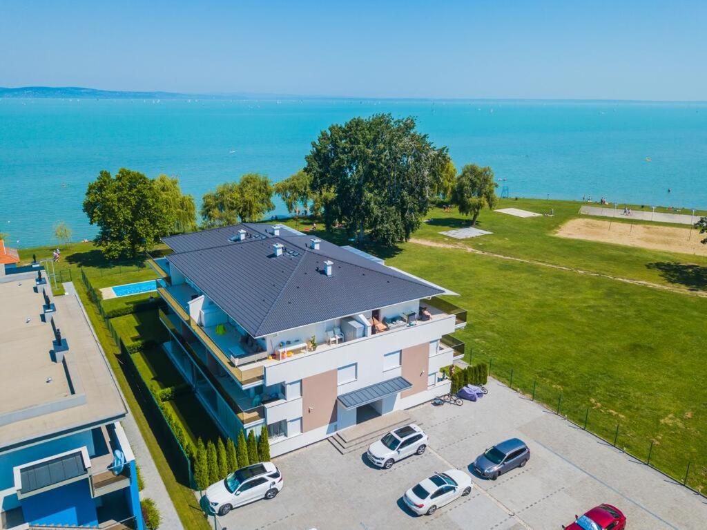 Elegant Apartman 8600 Siófok, Deák Ferenc sétány 2/C. kép - 1