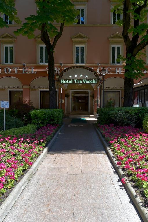 Zanhotel Tre Vecchi - Resim 35