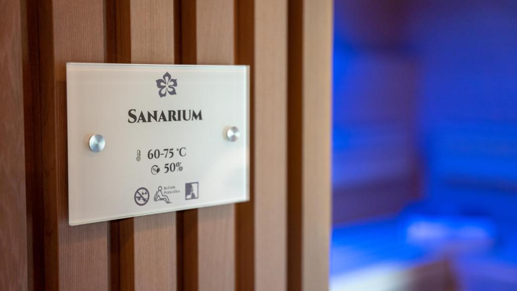 Certifikát, hodnocení, plakát nebo jiný dokument vystavený v ubytování HOTEL Hraniční zámeček