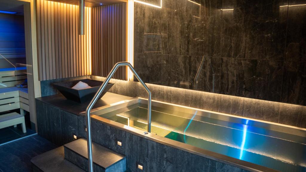 Fotografie z fotogalerie ubytování HOTEL Hraniční zámeček v Hlohovci