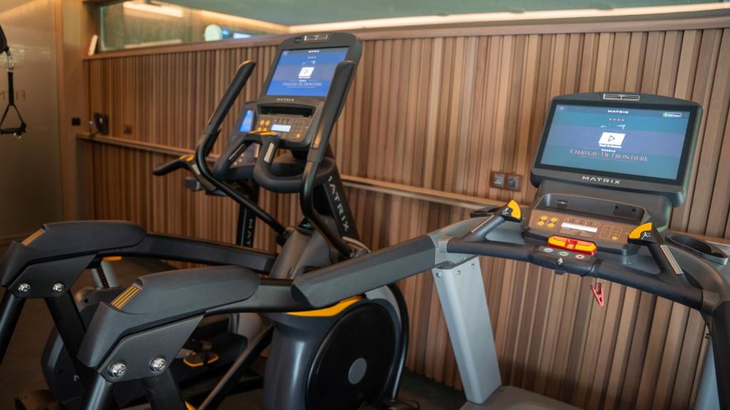 Fitness centrum a/nebo fitness zařízení v ubytování HOTEL Hraniční zámeček