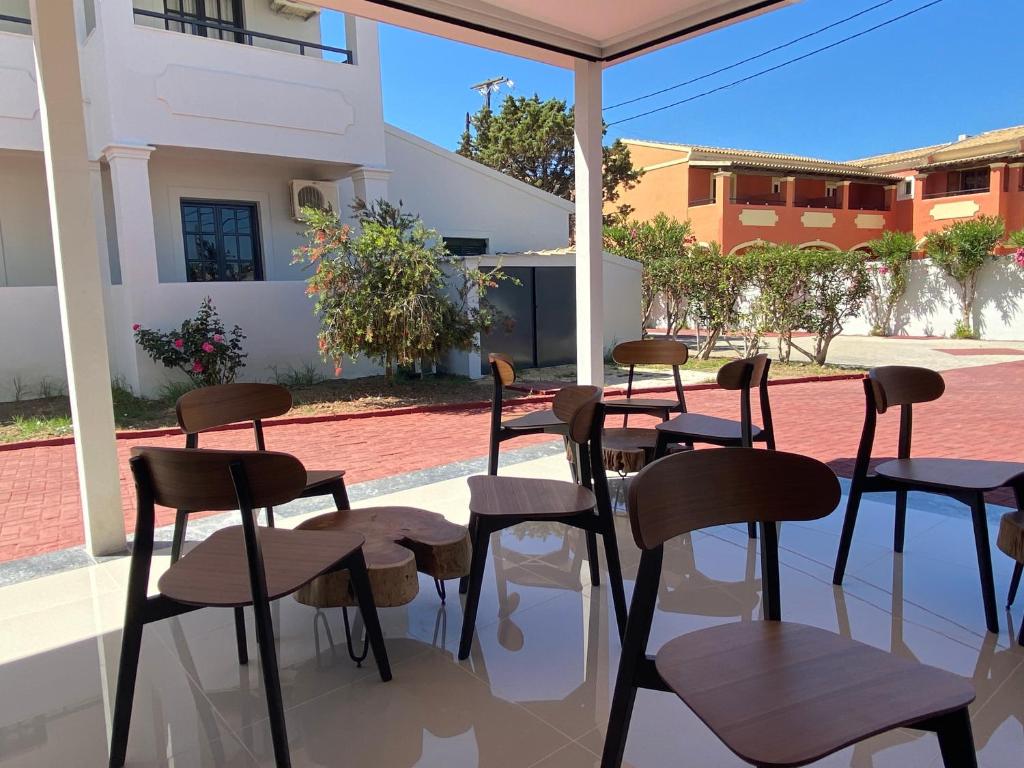 Balkón nebo terasa v ubytování Corfu SunGate Hotel