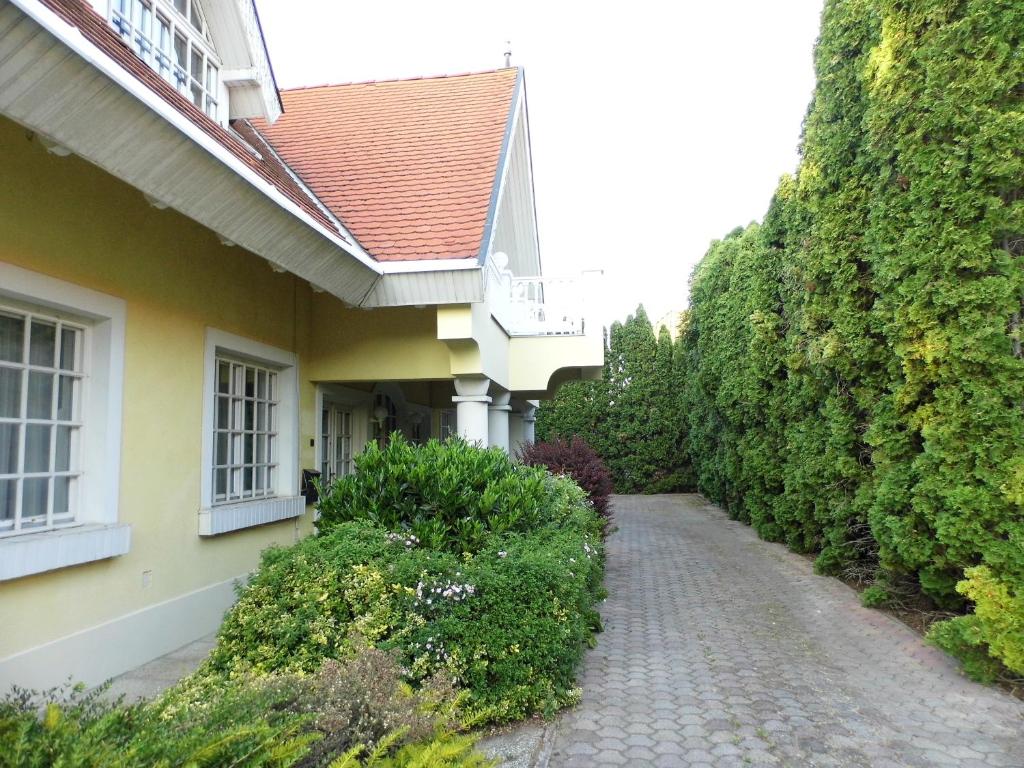 Zahrada ubytování Millennium Villa