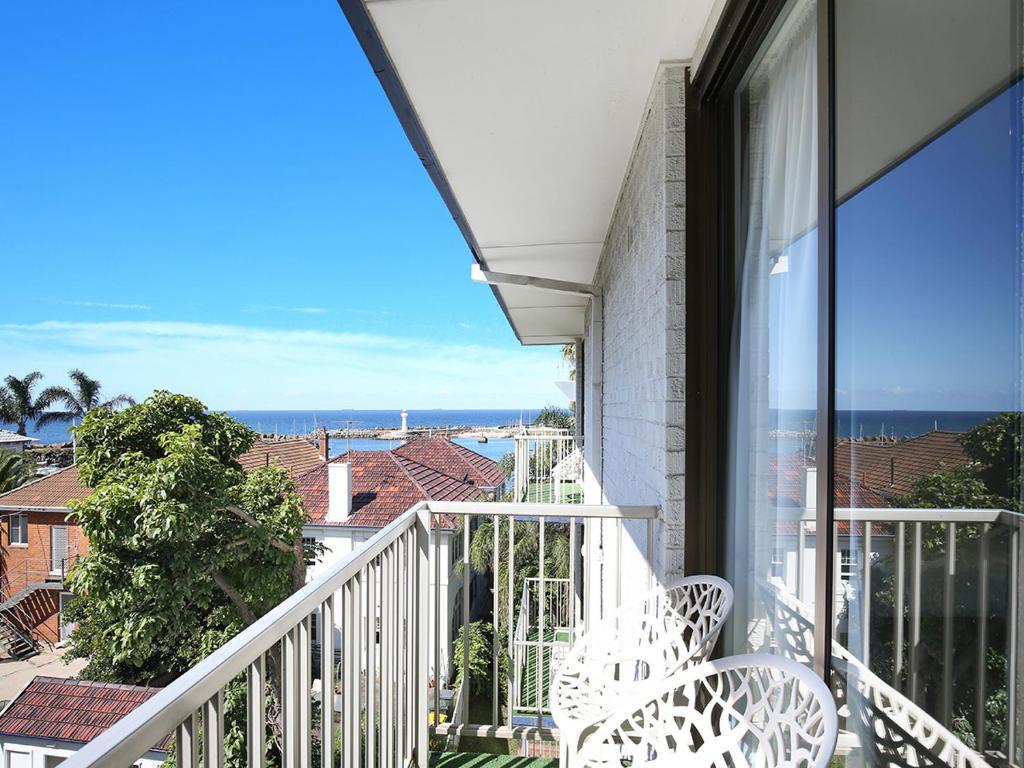 Balkón nebo terasa v ubytování Boat Harbour Motel