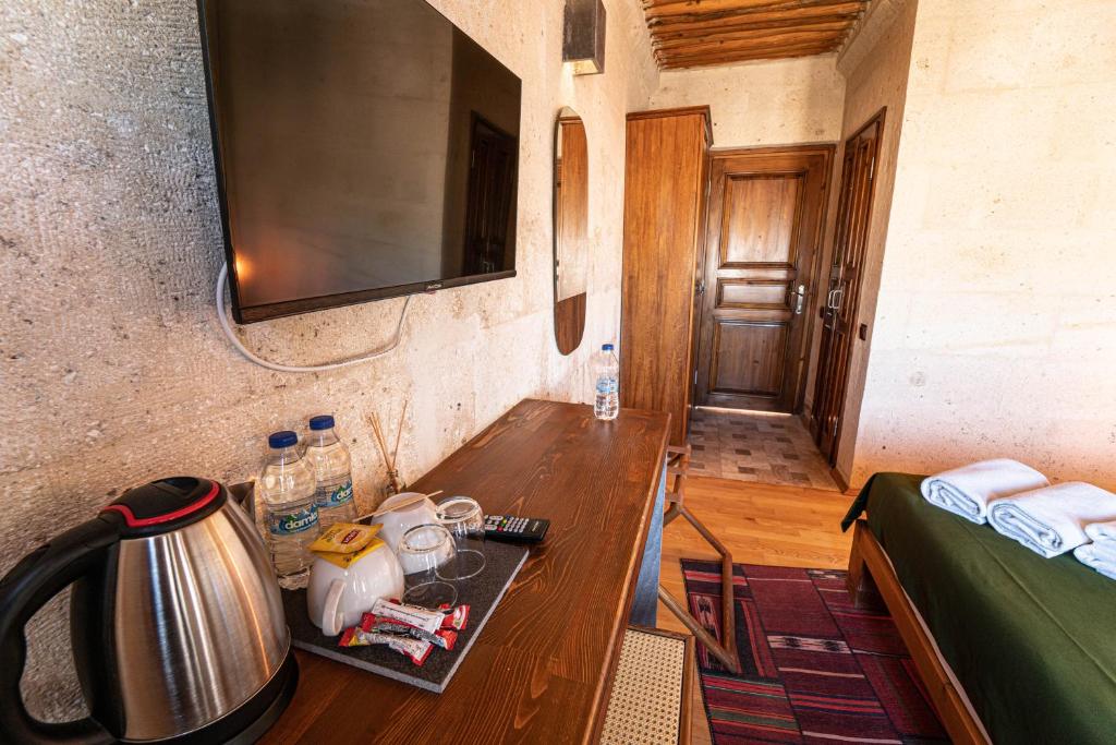 Alice in Cappadocia - 4