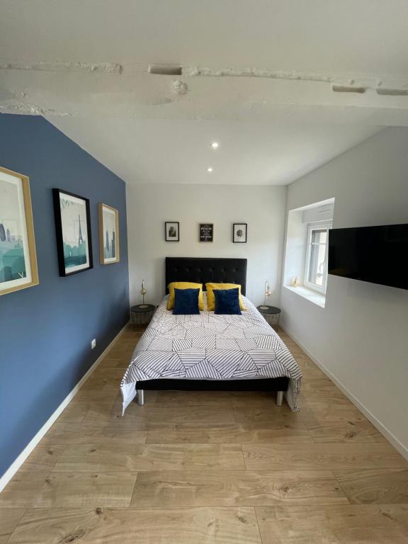 Résidence Cosy - Double Room With Private Bathroom