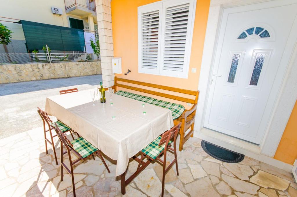 Patio nebo venkovní prostory v ubytování Apartments Ivana