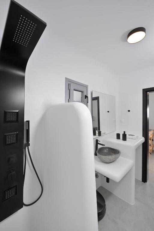 Granite Village Mykonos - 11