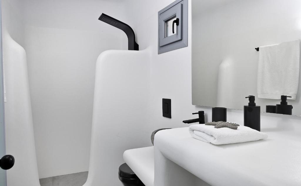 Granite Village Mykonos - 16