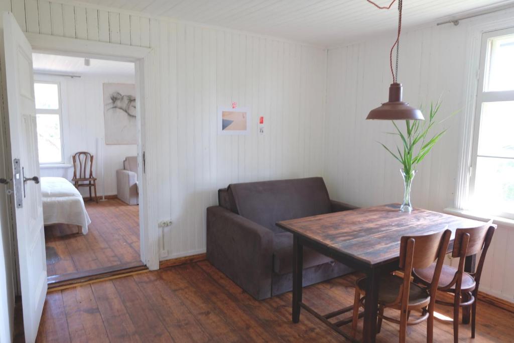 Design apartments Jūrmāja - Appartement Met Uitzicht Op De Tuin