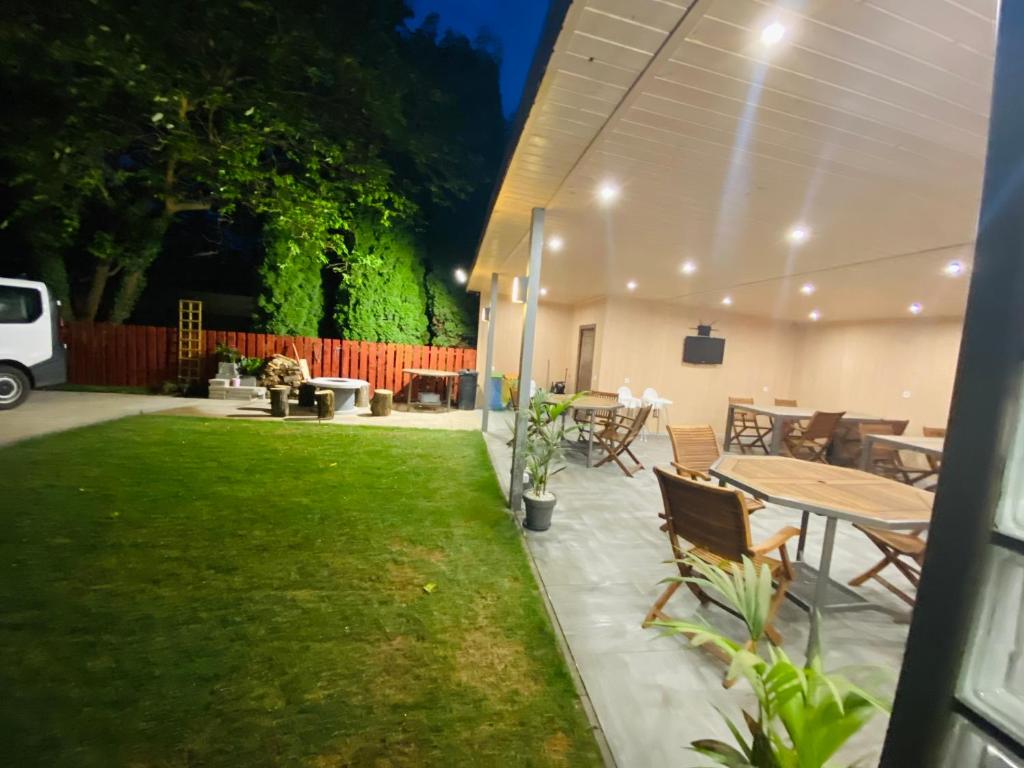 Zahrada ubytování Linton Apartmanház