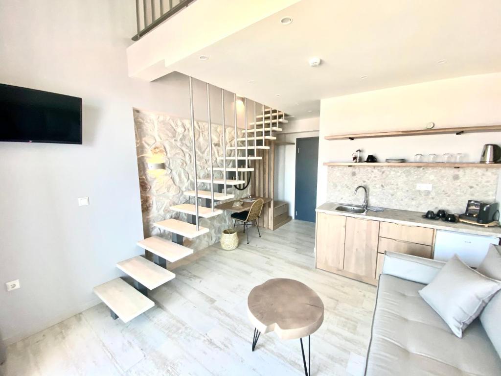 Kali Thea Suites - 7