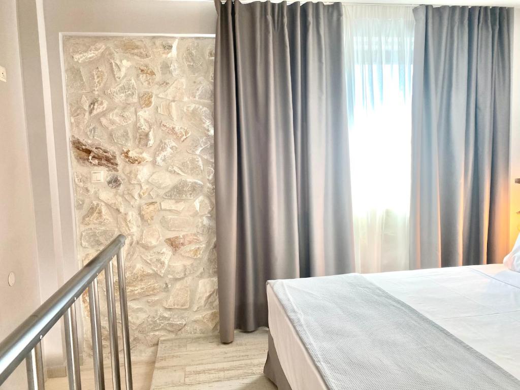 Kali Thea Suites - 10