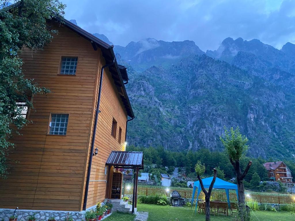 Guesthouse Mehmeti - Imazhi 9