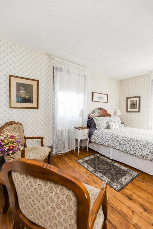 Willow House Inn B&B - Sala Queen Com Vista Para O Jardim