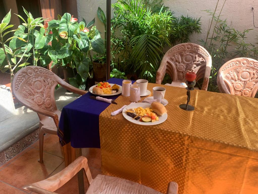 Hotel Mansion Del Rey - Çift Kişilik Oda - Özel Banyolu