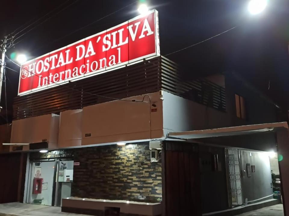 Certifikát, hodnocení, plakát nebo jiný dokument vystavený v ubytování Hostal Da`Silva