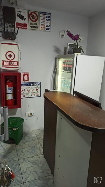 Kuchyň nebo kuchyňský kout v ubytování Hostal Da`Silva