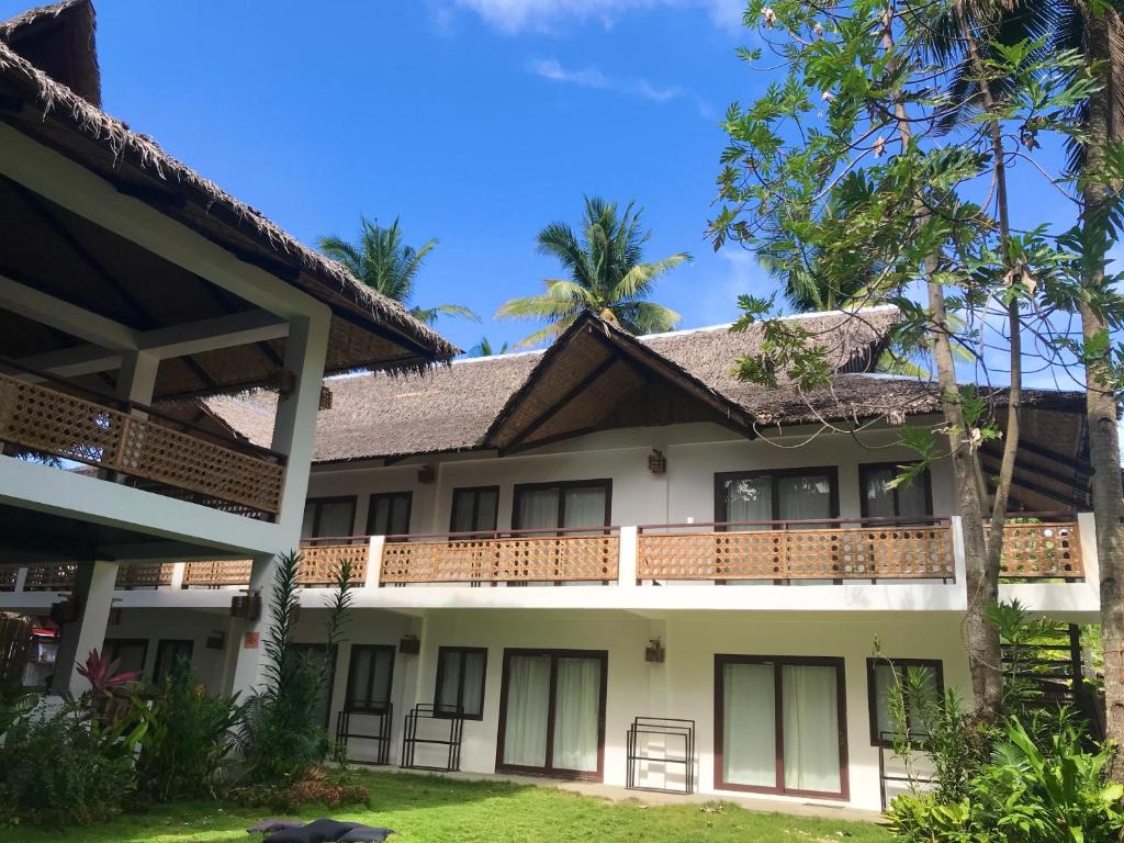 a view of the front of the house at PAYAG SUITES in General Luna