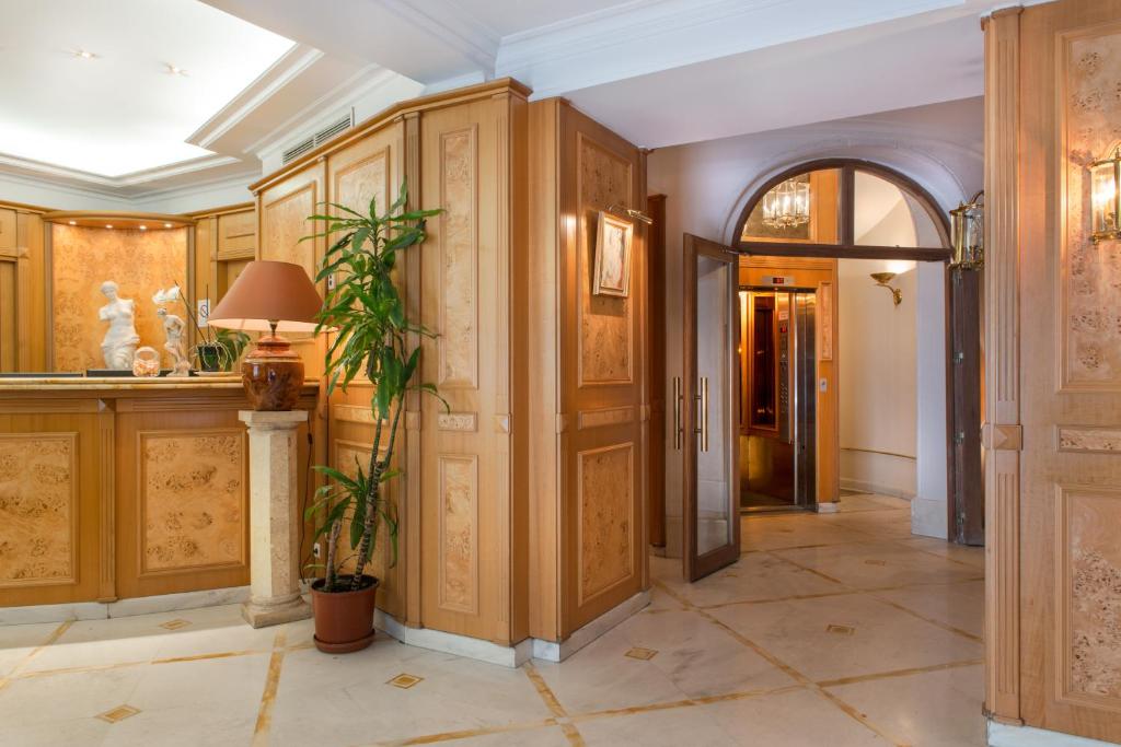 Princesse Caroline - Resim 26