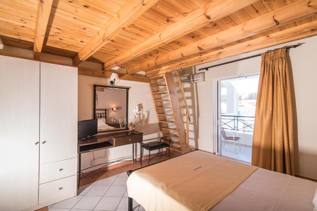 Postel nebo postele na pokoji v ubytování Maistrali Hotel Zante