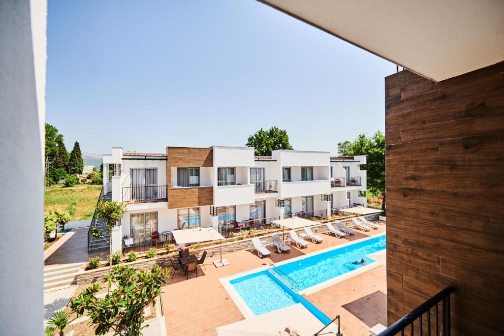 Bazén v ubytování Hotel Halibas nebo v jeho okolí