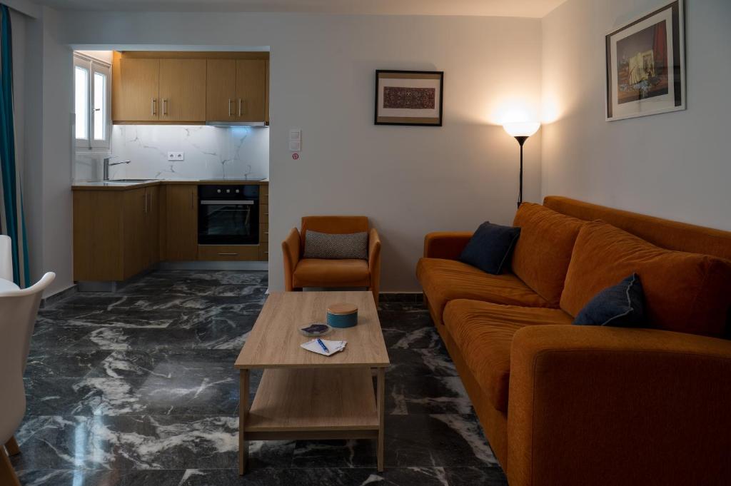 Kuchyň nebo kuchyňský kout v ubytování CHROMA Lodge Rafina
