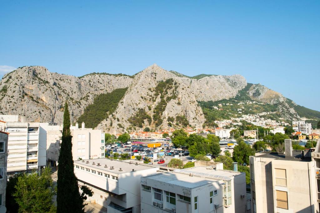 Výhľad na hory alebo výhľad na hory priamo z apartmánu