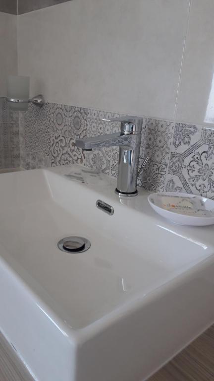 Blue Marine - Free Parking - 7