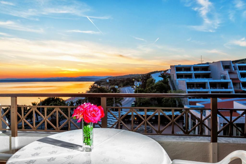 Xenios Theoxenia Hotel - Double Room With Side Sea View