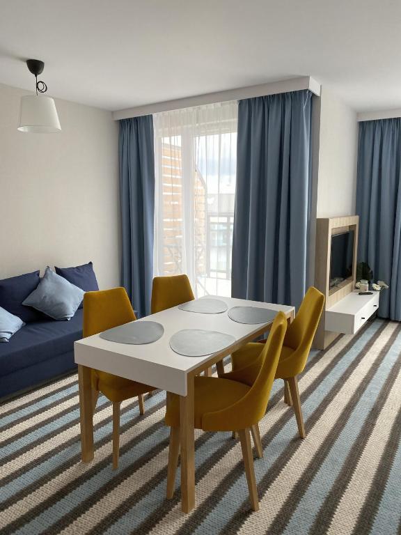 Posedenie v ubytovaní Apartament 425 - Bel Mare Międzyzdroje