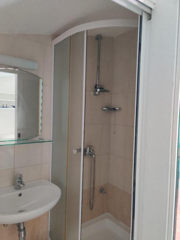 Koupelna v ubytování Apartments Mirjana