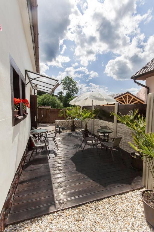 Balkón nebo terasa v ubytování LEVIAL Rooms